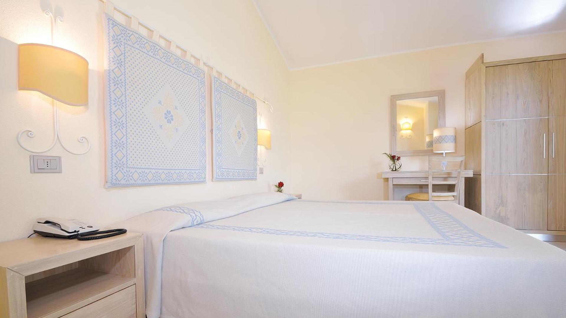 Futura Club Cala Fiorita Hotell Agrustos Exteriör bild