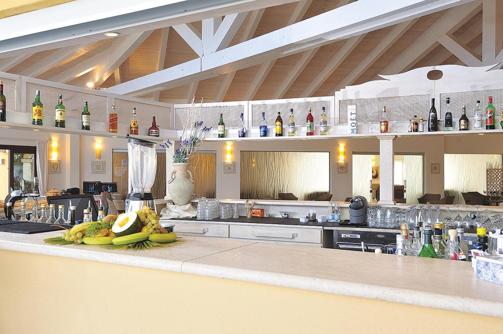 Futura Club Cala Fiorita Hotell Agrustos Exteriör bild