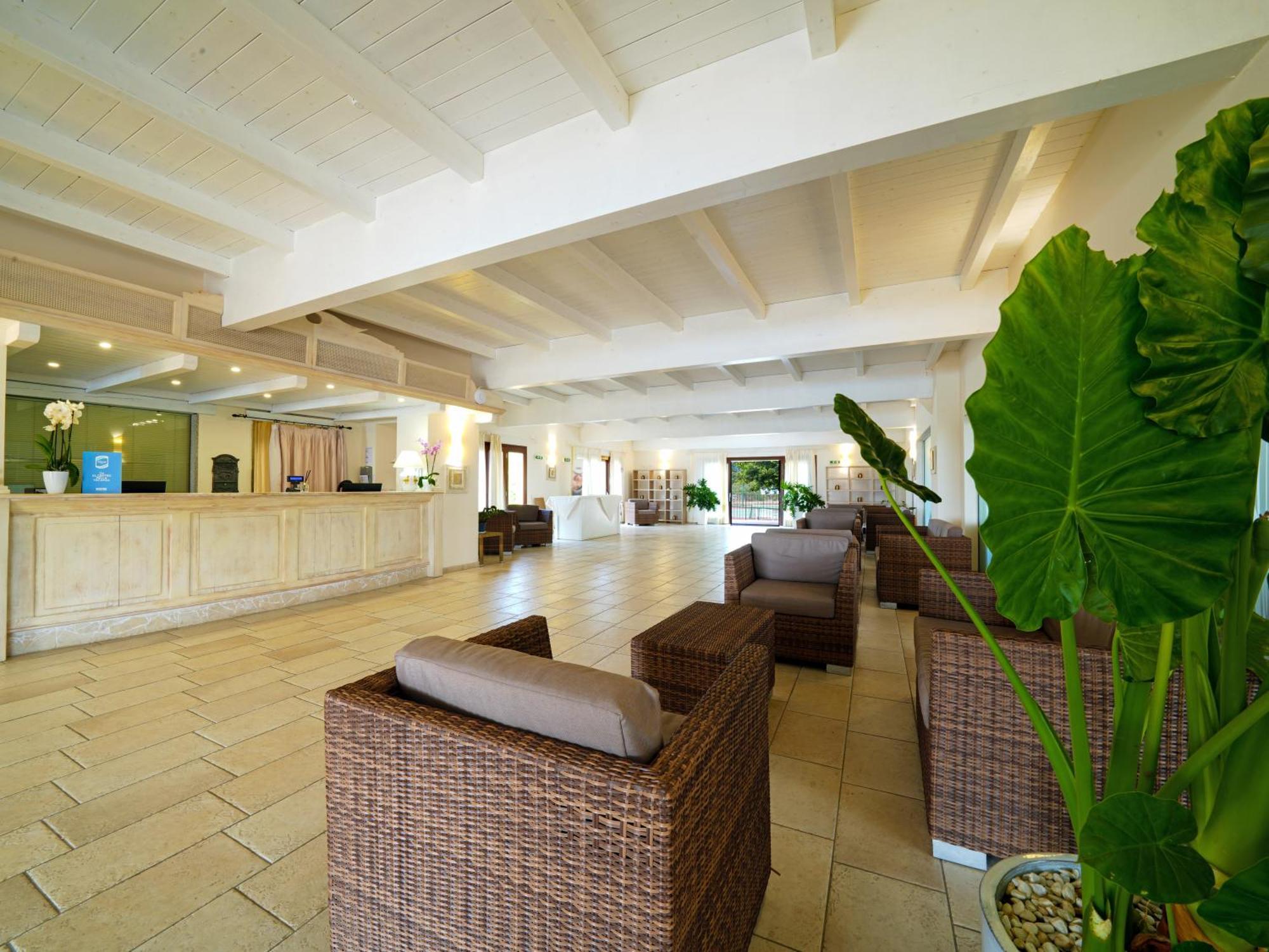 Futura Club Cala Fiorita Hotell Agrustos Exteriör bild